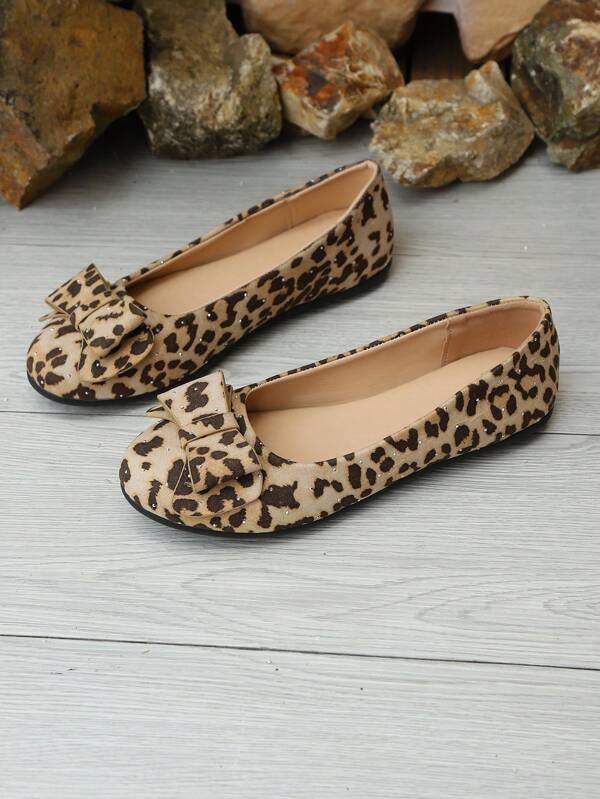 Women's Leopard Pattern Slip-On Casual Outdoor Flat Sandals, Fashion Brown Color
