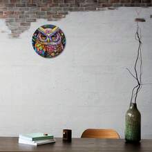 1 件 2D 平面彩色嬉皮猫头鹰金属标牌 - 8x8 英寸鲜艳装饰艺术，适合家庭、花园、卧室、露台、房间装饰、简易壁挂、理想礼物、复古墙壁艺术 - 随机孔图案