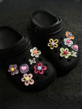 12Pcs/Set Three-Dimensional Flowers Transparent Hollow Multi-Color Diy Resin Decoration Suitable For Matching With Hole Shoes