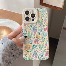 Un modelo de mano vibrante decorado con flores de primavera y nueces, diseñado para ser a prueba de golpes y compatible con los modelos  11 a 16 Pro y Pro Max. - Multicolor - Ver 3