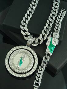 1pc Rotatable Jesus Pendant Necklace + 1pc Green Oil Drop Jesus Bracelet Set, Stylish Hip Hop Gift For Men, Suitable For Daily Wear