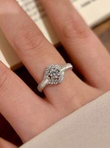 1 pieza Anillo de lujo con diseño de flor de rosa con textura y piedra de circonia microincustrada, anillo de coctel/uso diario de estilo vintage chic y boutique para mujer, adecuado para vacaciones, fiestas y regalos de boda