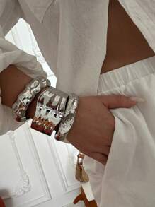 Bracelet élégant, minimaliste et stylé, convient à toutes les occasions comme les fêtes, les banquets, les festivals de musique, le port quotidien, parfait comme cadeau de vacances