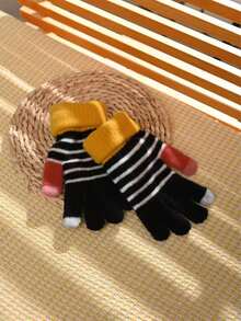 kissyouths 条纹休闲涤纶保暖手套，男女通用户外休闲手套，时尚秋冬手套 - 彩色 - 查看 9