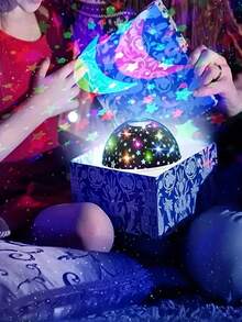 1 Stück LED Sternenhimmel Dekoleuchte, Kinder Schlafzimmer Projektionslampe, Märchentraum 7-Farbig LED Licht, mehrere wechselbare Lichtmodi, tragbar mit USB-Kabel, 360° drehbare Mond & Stern Projektionslampe, geeignet für Schlafzimmer, Partydekoration, Geschenk zum Geburtstag für Mädchen, Kinder & Erwachsene Gaming/Raumdekoration