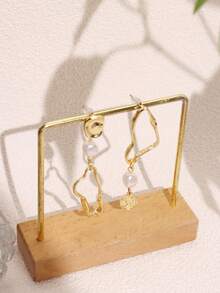 1 对不对称奢华设计几何珍珠吊坠耳环，巴洛克风格不对称吊坠耳环，适合女士日常、节日和派对装扮 - 多色 - 查看 5