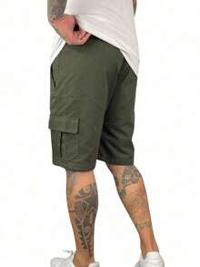 Men's Bermuda Shorts With Cargo Pockets - Army Green - View 3