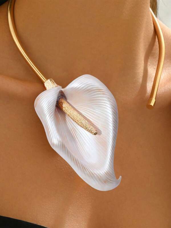 1pc Elegant French Vintage-Inspired Calla Lily Flower Choker Necklace For Women, Alloy Open Cuff Design, Perfect For Parties, Banquets, And Gift-Giving - All Seasons Accessory