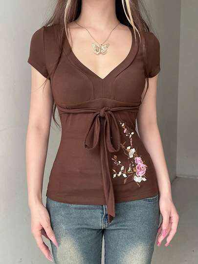Women's Summer Floral Embroidery Tops Short Sleeve V-Neck Knotted Front Slim Fit T-Shirt Streetwear
