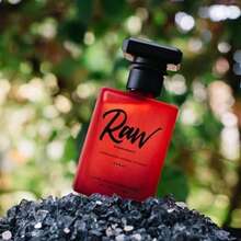 Raw By RawChemistry A Pheromone Infused Cologne - A Cologne With Pheromones For Men 1 Oz. - Bergamot - 查看 6