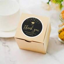 48/96 件定制毕业感谢贴纸 - 个性化姓名和年份设计，优雅的黑色和金色毕业帽主题，耐用的聚丙烯信封标签，用于毕业庆典、毕业派对装饰、庆典配件、精致的排版、高品质印刷，适用于学校用品、返校