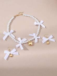 Conjunto de 3 peças de brincos e colar com pingente de coração e pérolas falsas, gargantilha com laço fofo e contas, joias para festivais de música