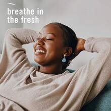 Febreze Plug In Air Freshener, Odor-Fighting Scented Oil Refill, Air Fresheners For Home And Bathroom And Kitchen, Long Lasting For Strong Odors, Downy April Fresh Scent, 0.87oz Refills, 3 Count - 四月新鮮 - 查看 7