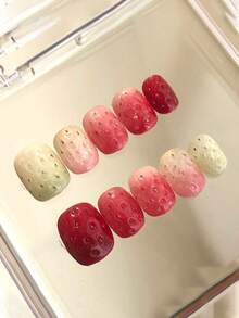 10 件可爱手工短款红色草莓渐变假指甲，可穿戴美甲装饰，适合女士和女孩日常、派对、度假、礼物按压指甲美甲用品 - 紅色 - 查看 2