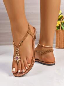 新款春夏时尚女士拖鞋，时尚休闲罗马风格一脚蹬凉鞋，黑色、米色、棕色，纯色编织舒适沙滩凉鞋，博主推荐厚底凉鞋，夏季沙滩鞋，优雅扣环低跟圆头拖鞋，防臭防滑面料串珠装饰简约户外拖鞋，百搭平底一脚蹬女士平底凉鞋 - 棕色 - 查看 7