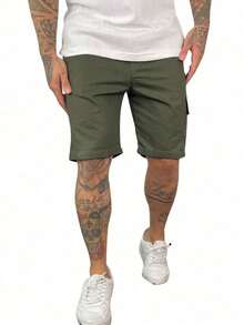 Men's Bermuda Shorts With Cargo Pockets - Army Green - View 6