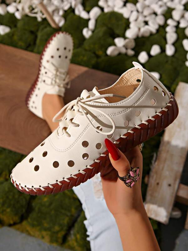 Women's New Summer Hollow Lace-Up Flat Anti-Slip Casual Comfortable Versatile Loafers
