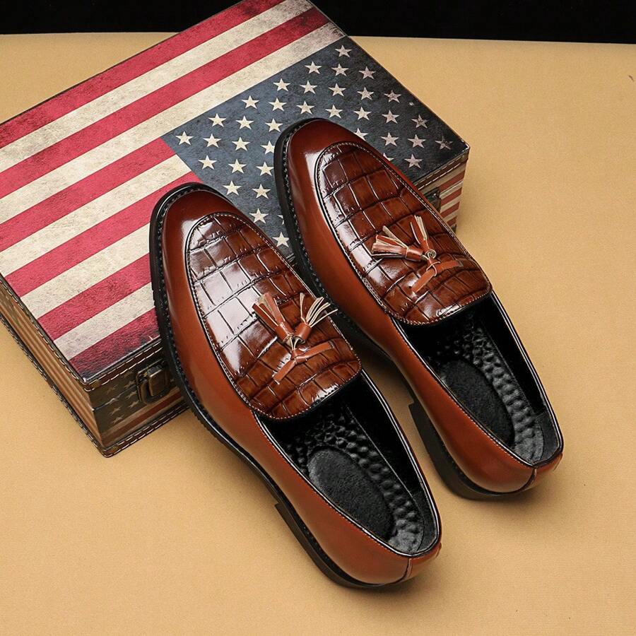 Vintage Men's Slip-On Loafers With Crocodile Embossed Decor, Comfortable For Casual And Business Occasions