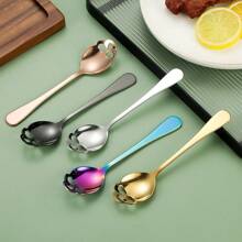 Juego creativo de 8 cucharitas de acero inoxidable con diseño de calavera para café, cucharitas doradas pequeñas ranuradas ideales para Halloween, lindas cucharitas pequeñas de 5.8 pulgadas para revolver