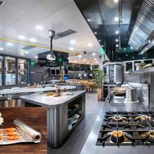 1 Roll Of Heavy-Duty Aluminum Foil, 20 Meters (66.9 Inches) - Durable, Non-Stick Baking, Grilling And Oven-Use Aluminum Foil, Suitable For Holiday Cooking And Baking, Food-Contact Material, Essential For Holiday Cooking | Heavy-Duty Aluminum Foil | Non-Stick Surface, Aluminum Foil Roll