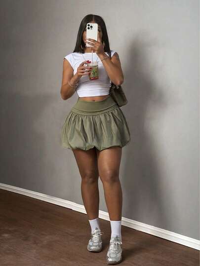 Damen einfarbiger Y2K Stil Lässig Rüschen Saum Mini Rock, Frühling/Sommer