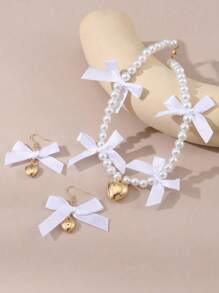 Conjunto de 3 peças de brincos e colar com pingente de coração e pérolas falsas, gargantilha com laço fofo e contas, joias para festivais de música