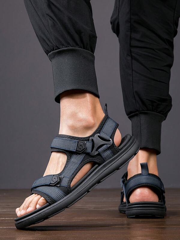 Neue Herren Outdoor Lässig Sandalen, weiche Sohle leicht atmungsaktiv, geeignet für tägliches Pendeln und Strandmode