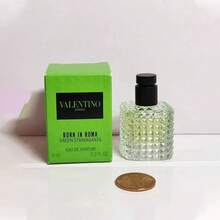 Valentino Born In Roma Donna Green Stravaganza Eau De Parfum Or Women Floral Fragrance With Vanilla & Tea Accord(6ml/0.2 Fl.Oz)Travel Size Mini - 6ml迷你旅行裝 - 查看 2