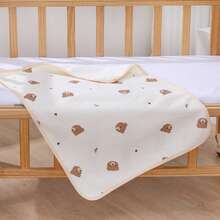 1pc Baby Bear Pattern Waterproof Urine Pad Infant Absorbent Diaper Mat, Reusable For All Seasons - Forest Bear - View 4