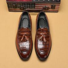 Vintage Men's Slip-On Loafers With Crocodile Embossed Decor, Comfortable For Casual And Business Occasions