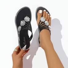 Fashion Slippers Women Wear Non-Slip Beach Shoes Outdoors In Summer, New Flat Casual Sandals