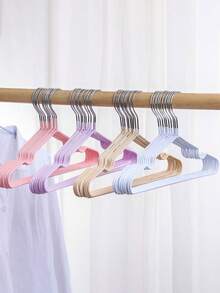 10/20 piezas Perchas de plástico versátiles sin recubrimiento con ranuras, ideales para organizar la ropa en dormitorios y hogares, perfectas para el secado de adultos, diseño ahorra espacio para una gestión eficiente del armario, esencial para la renovación estacional del armario, duraderas y ligeras para uso diario, mantenga su ropa ordenada y sin arrugas, perfectas para todo tipo de prendas, mejore la estética de su armario con estas perchas funcionales, imprescindibles para la organización de vuelta al colegio y las vacaciones.