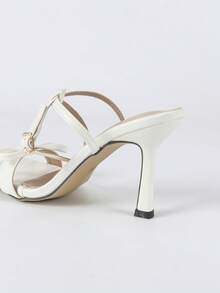 白色女士高跟凉鞋，性感小猫跟高跟鞋，方头系带蝴蝶结系带，春夏百搭纯色平底凉鞋，细高跟婚礼新娘高跟凉鞋，优雅派对细高跟鞋，夏季高跟凉鞋，正式场合高跟凉鞋，时尚女士高跟踝带凉鞋 - 白色 - 查看 10