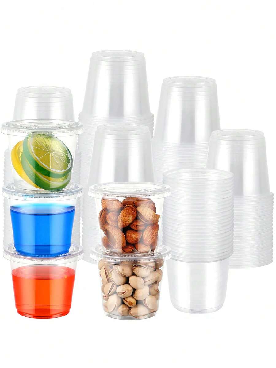Juego de 100 vasos de plástico de 5.5 onzas con tapas, pequeños recipientes de plástico apilables y transparentes, tazas herméticas para condimentos, mini despensa para salsas, aderezos para ensaladas y porciones, temporada de regreso a la escuela, tazas para condimentos para almuerzos, picnics y viajes, perfectos, prácticos recipientes de almacenamiento de alimentos