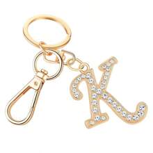 1 Stück unisex neuer Schlüsselanhänger aus Legierung mit Strass-Buchstabe, kreativer personalisierter glänzender Buchstaben-Anhänger, modische Tasche/Auto-Schlüsselanhänger, Geschenk zu Feiertagen oder Geburtstag, Auto-Zubehör, Taschenbefestigung, Schulrucksack