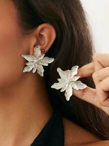 Set de 2 Pendientes elegantes y de lujo con flor de metal, accesorios de moda para mujer, fiesta, boda, cumpleaños, regalo