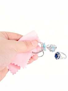 10 pièces Chiffon de polissage en suède, or et argent, chiffon de nettoyage pour bijoux. Chiffon de nettoyage de miroir double face anti-oxydant pour bijoux, bagues, colliers, bracelets, nettoyant pour bijoux, sac à perles, chiffons de nettoyage et de polissage pour bijoux, lingettes pour argent pour tous types de bijoux et accessoires