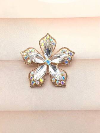 1 pièce Broche florale imprimée de pétales de diamant décontractée pour femmes, accessoire bohème en alliage de zinc polyvalent pour toutes les saisons, sac à dos pour l'école
