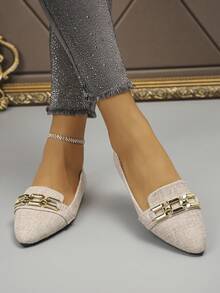 Plus Size 35-45 Women's Pointed Toe Flats, Outdoor Daily Wear, New Autumn, Metal Chain Decor, Suede Material, Soft Bottom, Casual Loafers