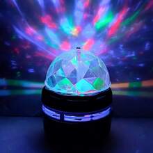 创意 USB 供电星空投影灯 - 多功能 RGB 照明，适用于客厅、卧室等 - 节日、生日或圣诞礼物的理想选择 - 无需电池，USB 供电，装饰性夜灯 - 多色光 - 查看 9