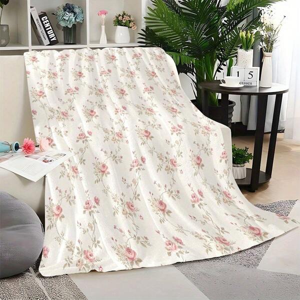 Luxury Vintage Rose Floral Print Flannel Throw Blanket - Soft, Warm, Cozy For Sofa, Office, Bed, Camping & Travel - Ideal Holiday Gift, All Season Use | Vintage Floral Design | Polyester Fiber, Retro Home Decor