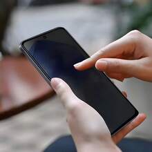 BOLLYMORE 5 قطع/مجموعة غشاء واقي للخصوصية شفاف عالي الدقة مضاد للتجسس متوافق مع هواتف آيفون 17 برو ماكس/17 إير/17/17 برو/16 برو ماكس/16 برو/16/15-11: حماية الخصوصية من اليسار واليمين وغشاء مقاوم للخدش 9H - متوافق مع أغطية الهاتف وخالي من الفقاعات، مناسب للمكتب والتنقل والتصفح في الأماكن العامة (طبقة مضادة للبصمات ومتوافقة مع الفلاش) - 5 قطع - مشاهدة 4