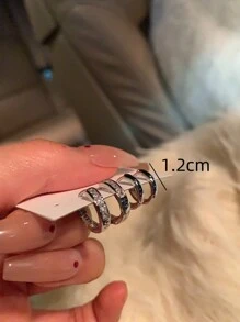 Set de 4 pendientes de círculo de piedra de circonita minimalista para mujeres, aptos para uso diario y como regalo (no aptos para personas con lóbulos grandes)