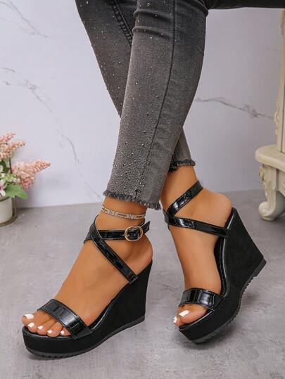 Damen Bequeme neue Sommer Plateau-Keilsandalen, modische vielseitige leichte rutschfeste transparente Raffia-Geflecht-Boden-Riemchen-Sexy-Sandalen