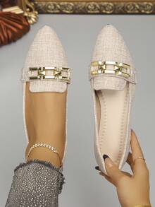 Plus Size 35-45 Women's Pointed Toe Flats, Outdoor Daily Wear, New Autumn, Metal Chain Decor, Suede Material, Soft Bottom, Casual Loafers