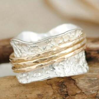 Women's Hammered Spinner Ring - Vintage Bohemian Wide Wavy Design, White Gold Plated Stackable Jewelry, Durable For Daily Wear And Thanksgiving Gift, Antique Art Decor Ring & Jewelry, Textured Metal Finish