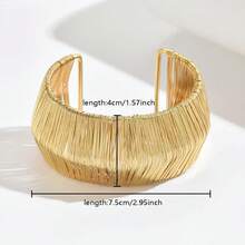 1pc Women Minimalist Metal Stylish Elegant Open Cuff Bracelet, Suitable For Everyday Wear - Gold 968 - View 4