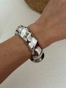 Bracelet élégant, minimaliste et stylé, convient à toutes les occasions comme les fêtes, les banquets, les festivals de musique, le port quotidien, parfait comme cadeau de vacances