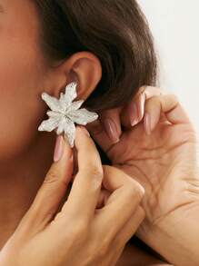 Set de 2 Pendientes elegantes y de lujo con flor de metal, accesorios de moda para mujer, fiesta, boda, cumpleaños, regalo