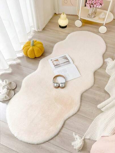 1pc Faux Rabbit Fur Wavy Soft Fluffy Warm Cozy Rug, Comfortable Home Decor Carpet Suitable For Bedroom, Living Room, Sofa, Coffee Table, Dressing Room, Tatami Room And Other Areas,Fall Decor,Autumn Decor,Room Decor